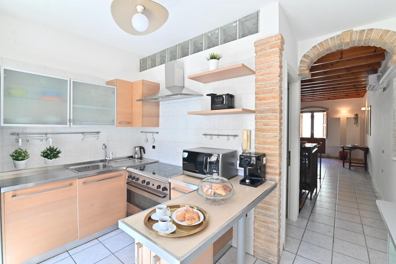 Izzhome Full Center Terrace Cagliari Exterior foto